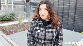 Sexy Mädchen in Porno - Brunette Babe Sofia Garcia - POV Cumshot & Facial auf HOT-GIRLS-PORN.COM