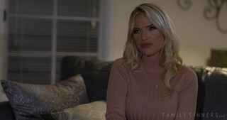 Sexy girls in porn - Trimmed Pussy Licking with Blonde MILF on HOT-GIRLS-PORN.COM