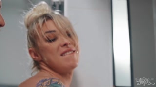 포르노의 섹시한 미녀 - Missionary Madness with Johnny B HOT-GIRLS-PORN.COM
