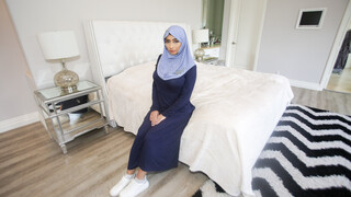 Sexy beauties in porn - Hijab Fertile Hips HOT-GIRLS-PORN.COM