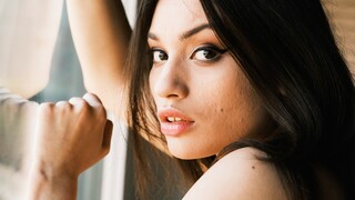 Sexy Mädchen in Porno - Get Your Picture Taken? auf HOT-GIRLS-PORN.COM