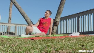 Sexy girls in porn - From Bikini to Bedroom with Kiki Klout on HOT-GIRLS-PORN.COM