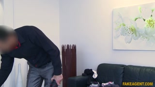 Sexy girls in porn - Brunette Latina Model Sucks Cock in Office on HOT-GIRLS-PORN.COM