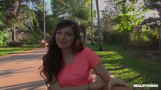 สาวสวยเซ็กซี่ในหนังโป๊ - Amateur Nina Gets Fucked HOT-GIRLS-PORN.COM