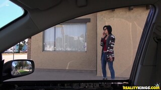 Sexy beauties in porn - Amateur Pierced Girl Gets Cumshot HOT-GIRLS-PORN.COM