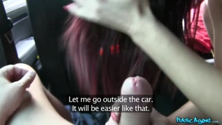 Sexy Mädchen in Porno - Car Blowjob for Cash auf HOT-GIRLS-PORN.COM
