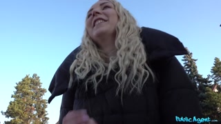 Sexy girls in porn - Natural tit blonde gets missionary fuck on HOT-GIRLS-PORN.COM