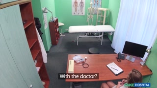 Fete sexy în porn - Standing fuck in the office with a nurse pe HOT-GIRLS-PORN.COM