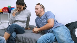 Gadis seksi dalam porno - Pussy Licking Police di HOT-GIRLS-PORN.COM
