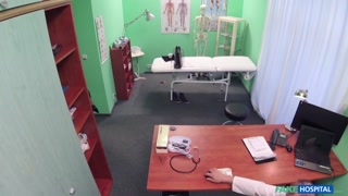 Ragazze sexy nel porno - Medical Professional Offers Sex Aid su HOT-GIRLS-PORN.COM