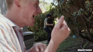 Sexy girls in porn - Handjob Heaven with Young Gang and MILF on HOT-GIRLS-PORN.COM