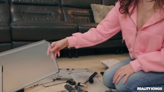 Sexy beauties in porn - Tattooed Teen's Tight Pussy HOT-GIRLS-PORN.COM