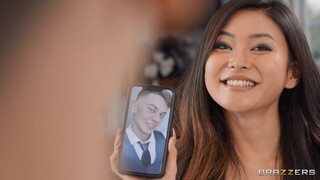Ragazze sexy nel porno - Rae's Enhanced Body Gets Tommy Off su HOT-GIRLS-PORN.COM