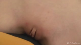 Gadis seksi dalam porno - Faye Reagan Redhead Shaved Pussy Lips Milking Cum di HOT-GIRLS-PORN.COM