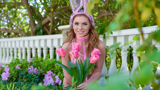 Filles sexy dans le porno - Easter Bunny Babe Ryan Mclane Slams sur HOT-GIRLS-PORN.COM