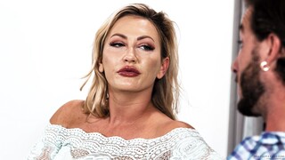 สาวเซ็กซี่ในหนังโป๊ - Lucas Frost Pounds Blonde's Wet Pussy & Cums on Her บน HOT-GIRLS-PORN.COM