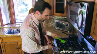 Sexy girls in porn - Alex Legend Dominates MILF Penny Pax and Scrambles Her Eggs on HOT-GIRLS-PORN.COM