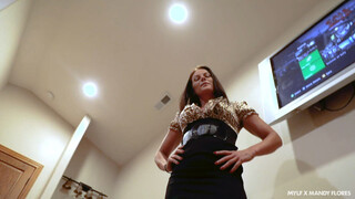 Sexy girls in porn - Horny MILF - My Best Friend's Mom on HOT-GIRLS-PORN.COM
