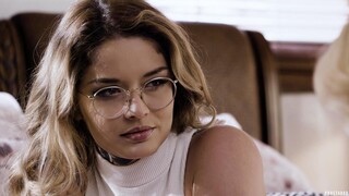 ポルノのセクシーな女の子 - HOT-GIRLS-PORN.COM の Squirting Orgasm as Jessy Jones & Destiny Cruz Ride Hard in 69