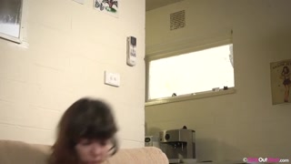 ポルノのセクシーな女の子 - HOT-GIRLS-PORN.COM の Jorden - Gym Sex in the Jungle Heat