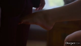 포르노의 섹시한 여자 - HOT-GIRLS-PORN.COM의 Taboo Fuck - Manuel Ferrara Dominates The Neighbor's Daughter