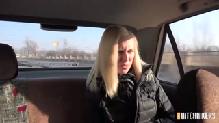 สาวเซ็กซี่ในหนังโป๊ - Blonde euro babe gets railed in mud บน HOT-GIRLS-PORN.COM