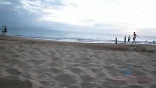 Sexy girls in porn - Amateur Holly Hendrix Gets Naughty in Hawaii on HOT-GIRLS-PORN.COM