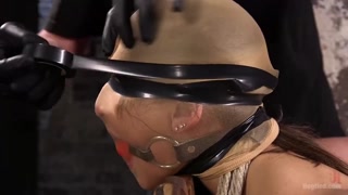 포르노의 섹시한 여자 - HOT-GIRLS-PORN.COM의 Abella Danger Tormented in Kinky BDSM Fuck