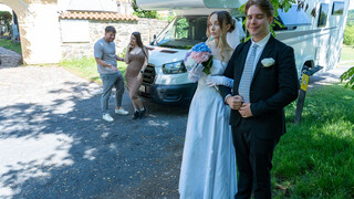Sexy girls in porn - Bride Polly Young Fucked in Car by Stranger Before Wedding on HOT-GIRLS-PORN.COM