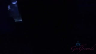 Ragazze sexy nel porno - Small Tits Audrey Royal Loves Creampie More Than Aquarium - POV Sex Toys su HOT-GIRLS-PORN.COM