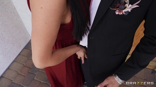 Sexy Mädchen in Porno - Fetish Fucking with Anissa Kate auf HOT-GIRLS-PORN.COM