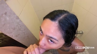 포르노의 섹시한 여자 - HOT-GIRLS-PORN.COM의 Naughty Day with HaileyXYZ