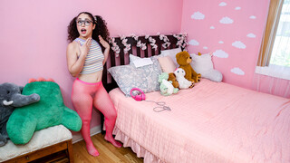Sexy beauties in porn - TeamSkeet's Pigtail Cutie Fucks for First Time HOT-GIRLS-PORN.COM