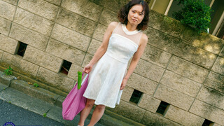 สาวเซ็กซี่ในหนังโป๊ - Hairy mature Kanako Domoto fucks next door cock บน HOT-GIRLS-PORN.COM