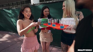 Sexy beauties in porn - Hot Latina Kira Perez Gets Facial in Public Pickup HOT-GIRLS-PORN.COM