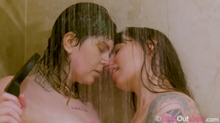 Sexy girls in porn - Wet and Hairy: Kitty Du Jour and Lua's Delight on HOT-GIRLS-PORN.COM