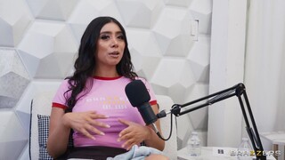 Sexy beauties in porn - 69 and Double Blowjob in Episode 8 with Violet Myers HOT-GIRLS-PORN.COM