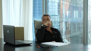 Filles sexy dans le porno - Russian Brunette Wants It Bad, Gets Anal Cum sur HOT-GIRLS-PORN.COM