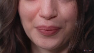 Filles sexy dans le porno - PAWG Kamilla Kavalli Sucks Cocks and Takes Anal Load sur HOT-GIRLS-PORN.COM