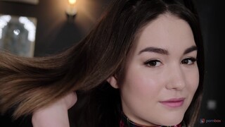 Filles sexy dans le porno - Mia Piper's Natural Tits and Big Ass Get Fucked sur HOT-GIRLS-PORN.COM