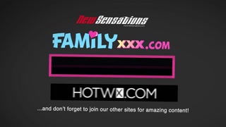 Filles sexy dans le porno - Step Sister Sex Toy Compilation sur HOT-GIRLS-PORN.COM