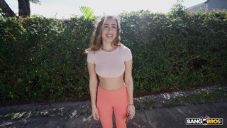 Sexy beauties in porn - Deepthroat Action with Scarlett and Kai HOT-GIRLS-PORN.COM