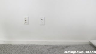 Ragazze sexy nel porno - Casting Call with Sabrina su HOT-GIRLS-PORN.COM