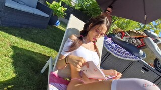 色情中的性感女孩 - HOT-GIRLS-PORN.COM 上的 European Teen Camila's Double Penetration