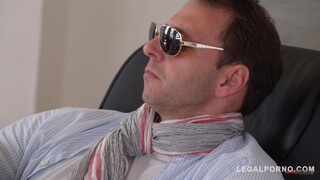Sexy girls in porn - Threesome Sensation: Teen Jay Dee Loves Double Penetration on HOT-GIRLS-PORN.COM