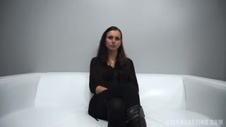 Fete sexy în porn - European Hottie Kveta Gets Fucked Rough pe HOT-GIRLS-PORN.COM
