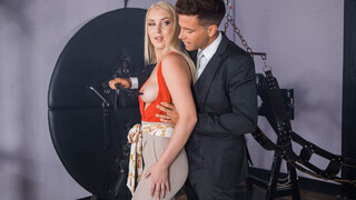 Sexy Mädchen in Porno - Alberto Blanco Fucks Teen Amaris auf HOT-GIRLS-PORN.COM